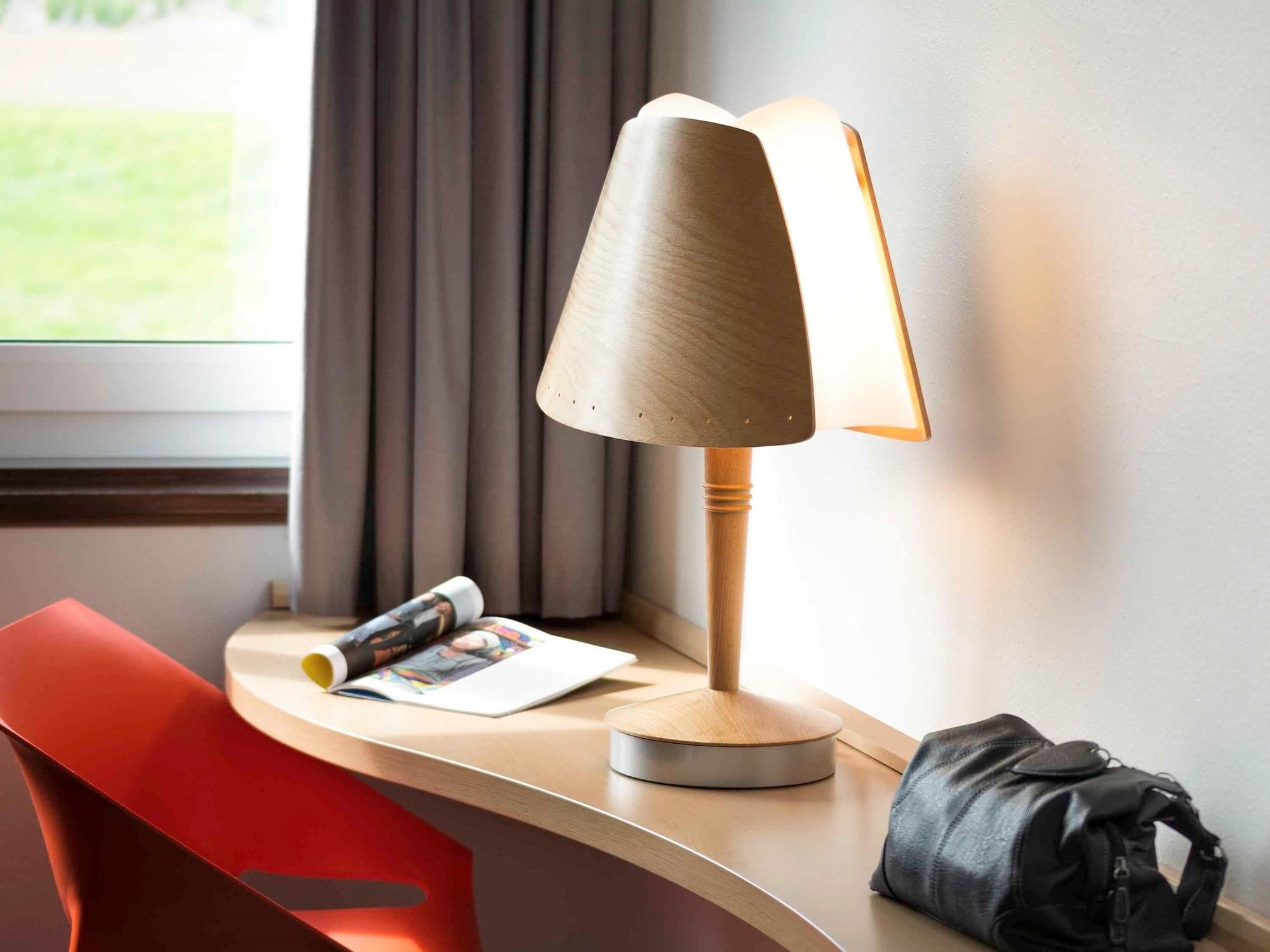 Ibis 3 Lacs Neuchatel Thielle Eksteriør billede