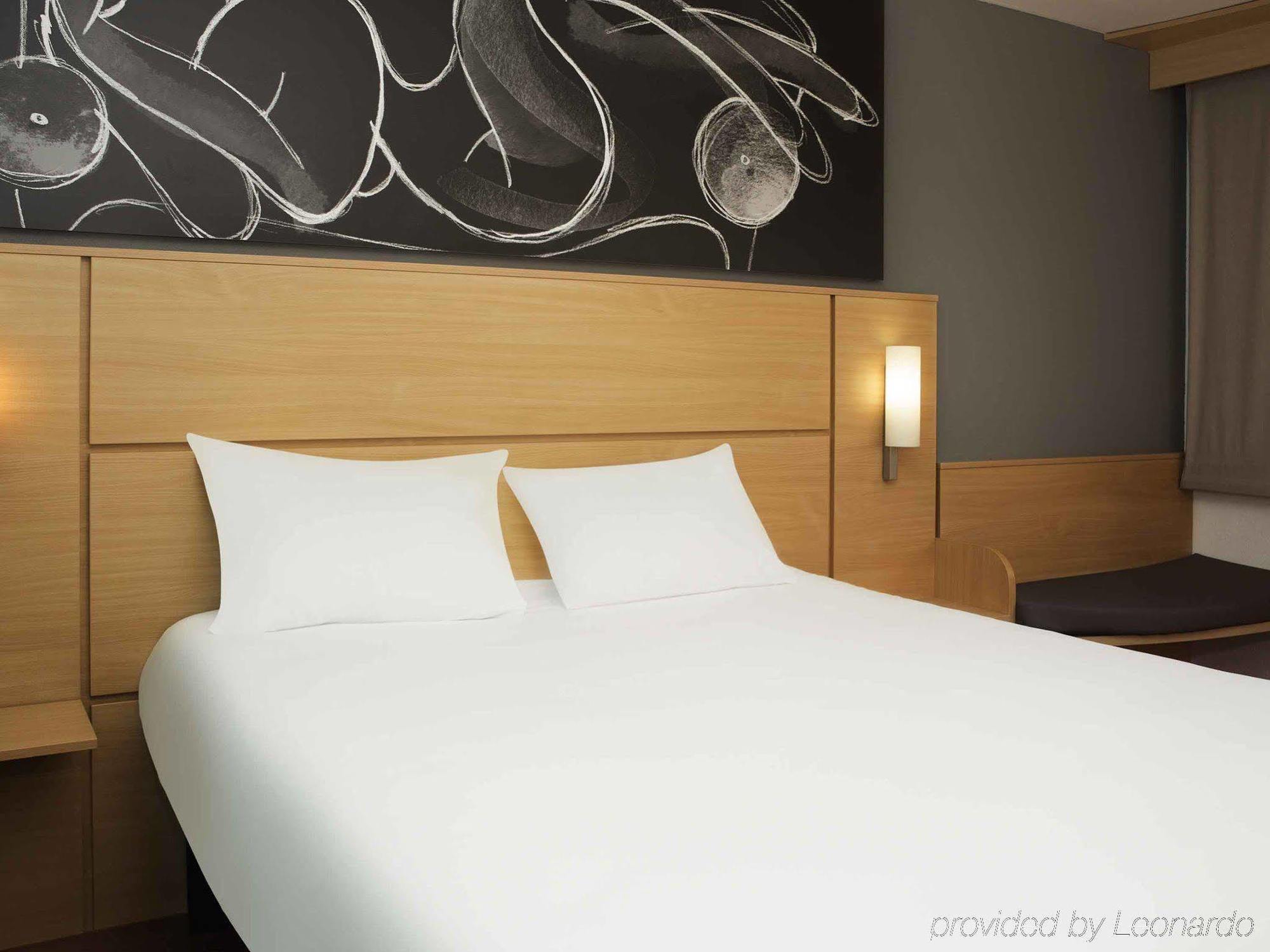Ibis 3 Lacs Neuchatel Thielle Eksteriør billede