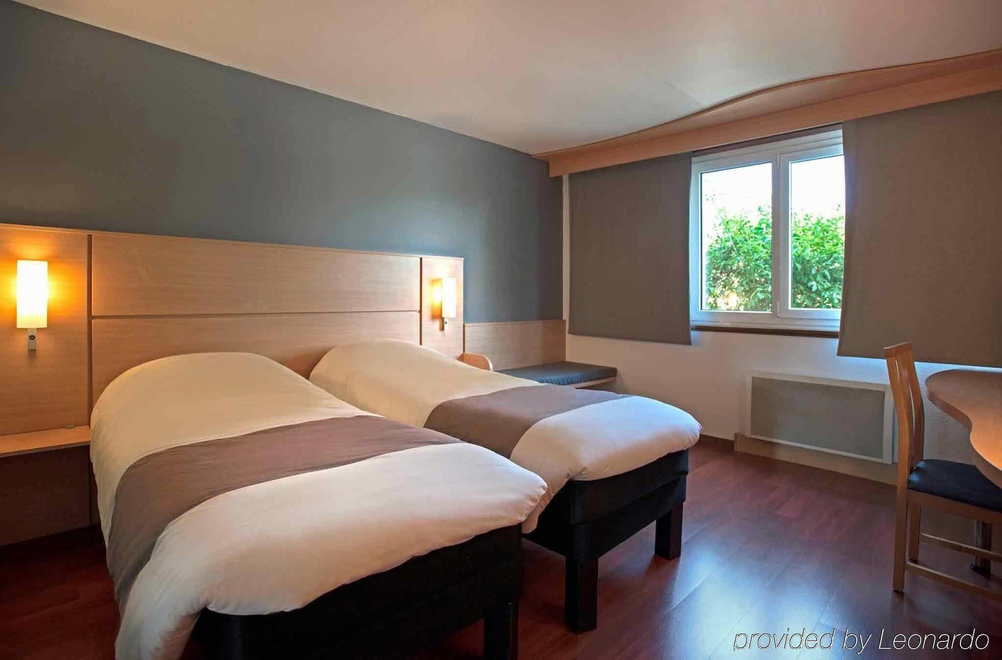 Ibis 3 Lacs Neuchatel Thielle Eksteriør billede